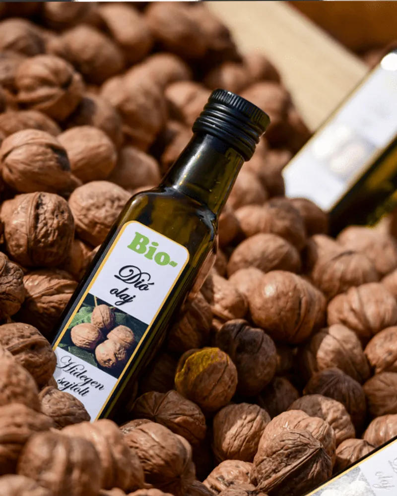 Organic walnuts and walnut oil from Bio Dio, Hungary CrowdFarming