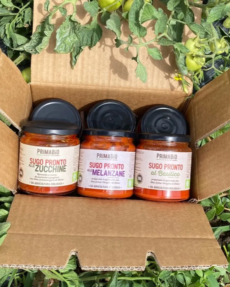 Bio-Tomatensaucen mit verschiedenem Gemüse von Prima Bio, Italien ...